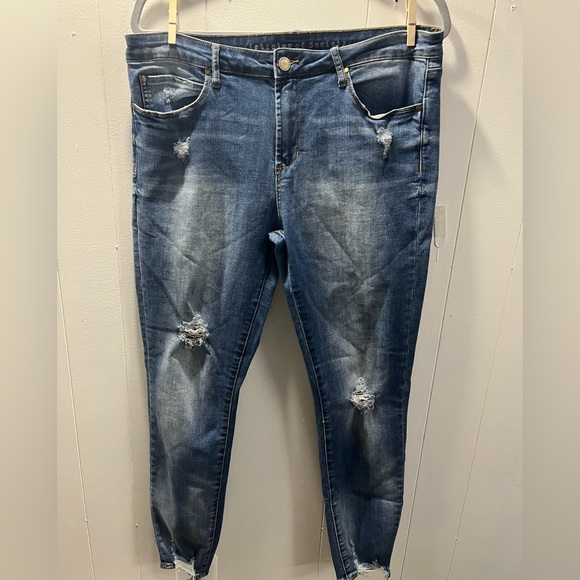 Articles of Society|Distressed Jeans|Size 32 - Picture 1 of 7